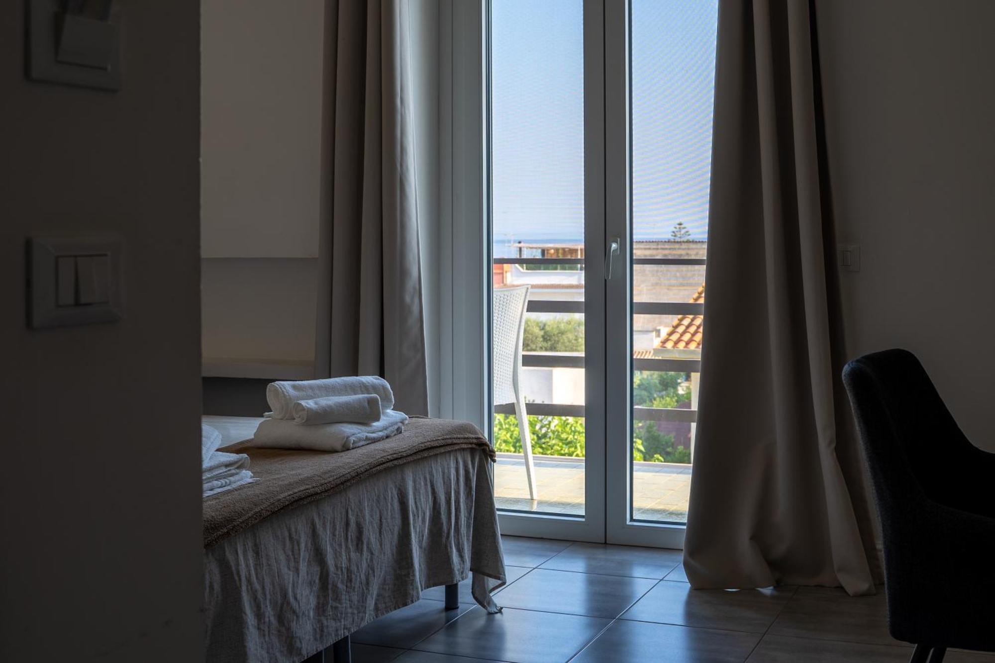 Villa Angela Suite Taranto Esterno foto